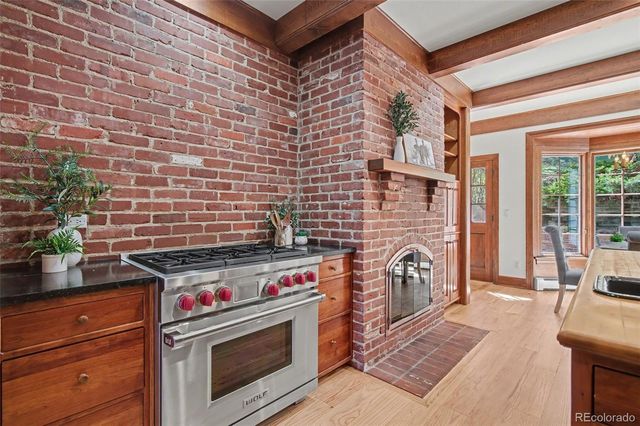 529 S Bear Paw Lane, Colorado Springs, CO 80906