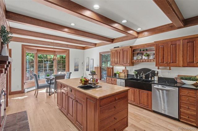 529 S Bear Paw Lane, Colorado Springs, CO 80906