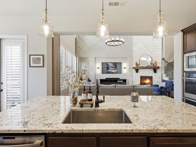 7284 Banded Mustang Drive, Frisco, TX 75036