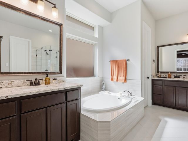 7284 Banded Mustang Drive, Frisco, TX 75036