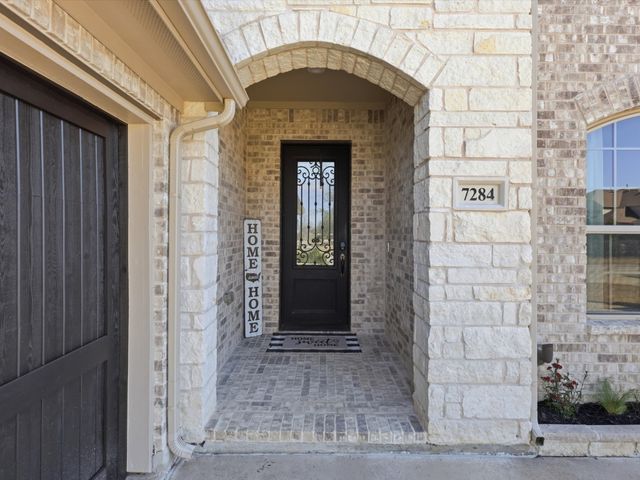 7284 Banded Mustang Drive, Frisco, TX 75036