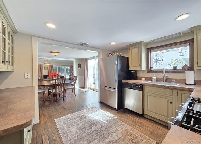 758 Mount Sinai Coram Road, Mount Sinai, NY 11766