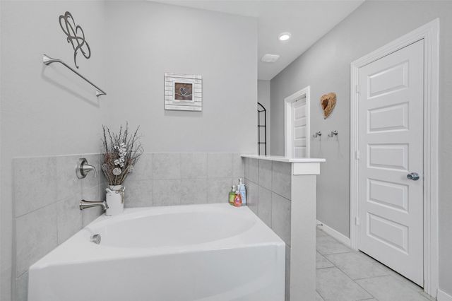 3705 Magnolia Court, Denison, TX 75020
