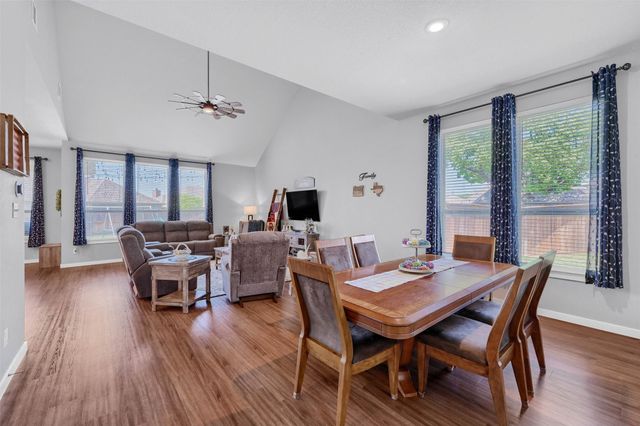 3705 Magnolia Court, Denison, TX 75020