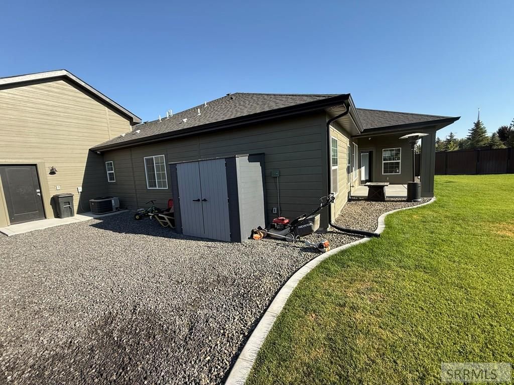 Image 12 of property listing at 1583 Lagoon Lane, Twin Falls, ID 83301