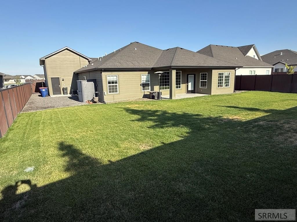 Image 13 of property listing at 1583 Lagoon Lane, Twin Falls, ID 83301