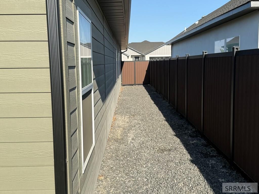 Image 15 of property listing at 1583 Lagoon Lane, Twin Falls, ID 83301