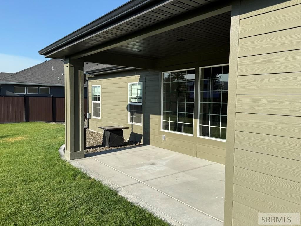 Image 16 of property listing at 1583 Lagoon Lane, Twin Falls, ID 83301