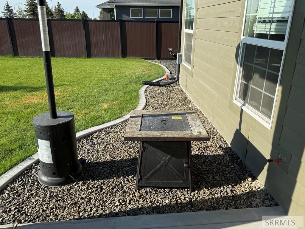 Image 18 of property listing at 1583 Lagoon Lane, Twin Falls, ID 83301