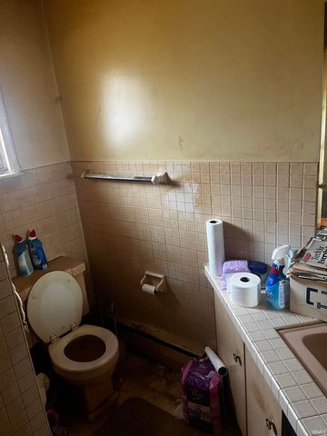 52336 Juniper Road, South Bend, IN 46637