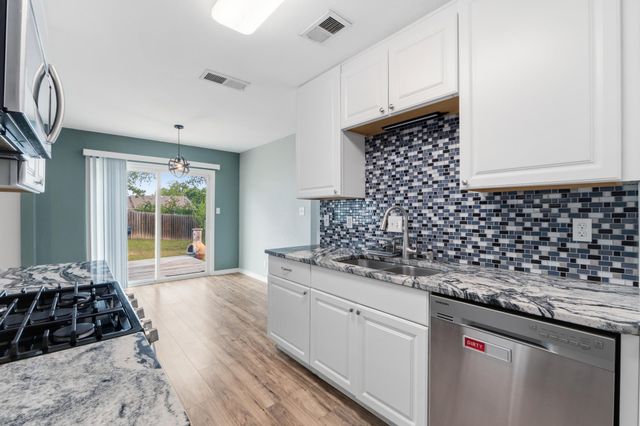 4712 Little Hill CIR, Austin, TX 78725