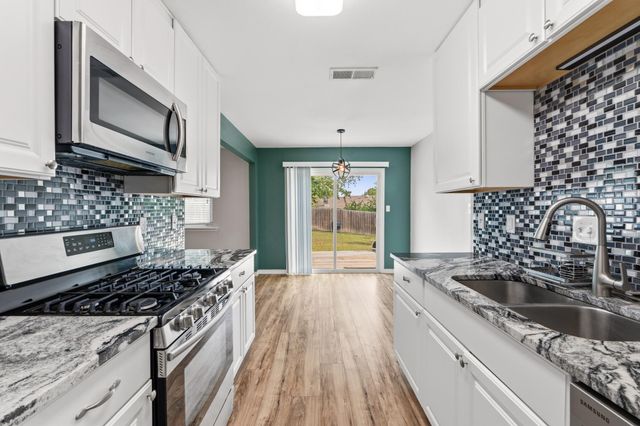 4712 Little Hill CIR, Austin, TX 78725