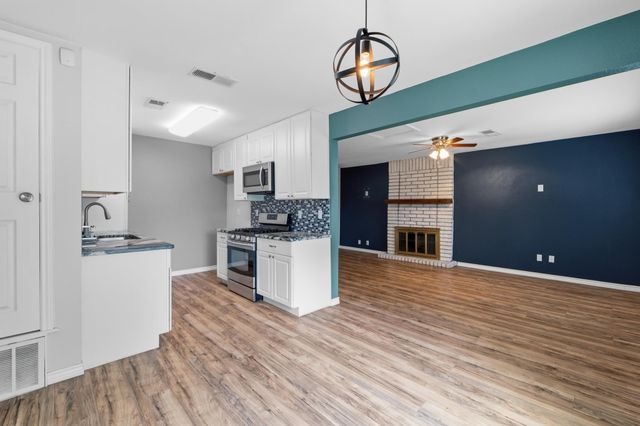4712 Little Hill CIR, Austin, TX 78725