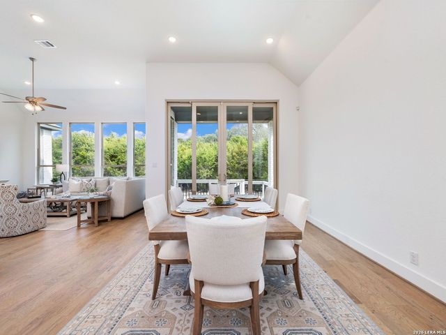 7018 Cantera Manor, San Antonio, TX 78255