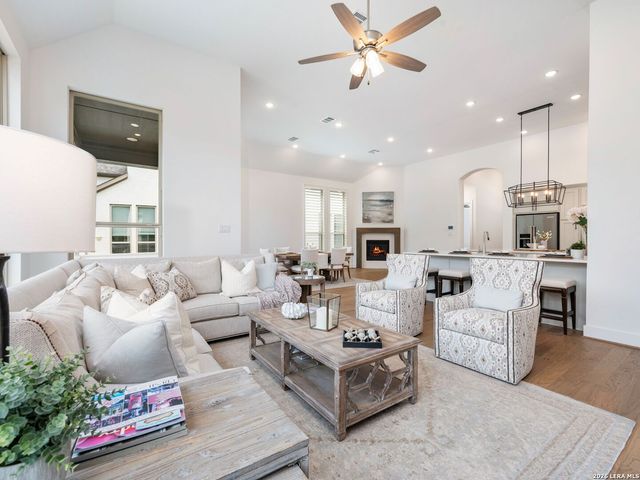 7018 Cantera Manor, San Antonio, TX 78255