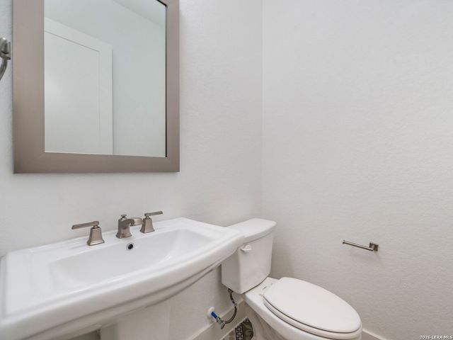 7018 Cantera Manor, San Antonio, TX 78255