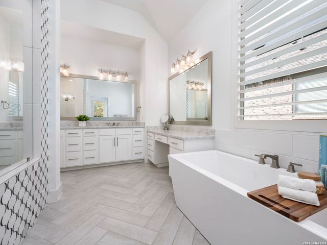 7018 Cantera Manor, San Antonio, TX 78255