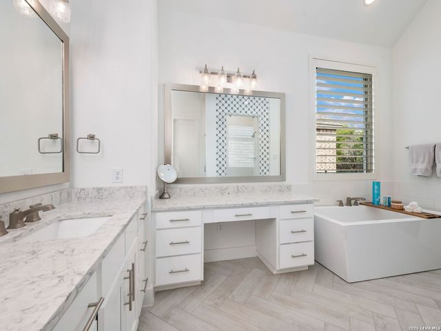 7018 Cantera Manor, San Antonio, TX 78255