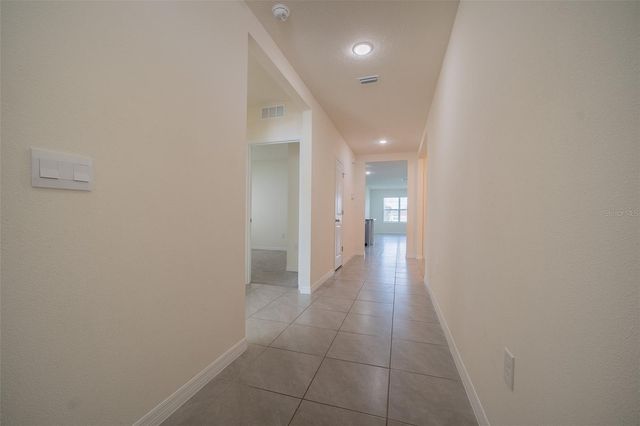 8318 CLAW GLADES LOOP, Wesley Chapel, FL 33545