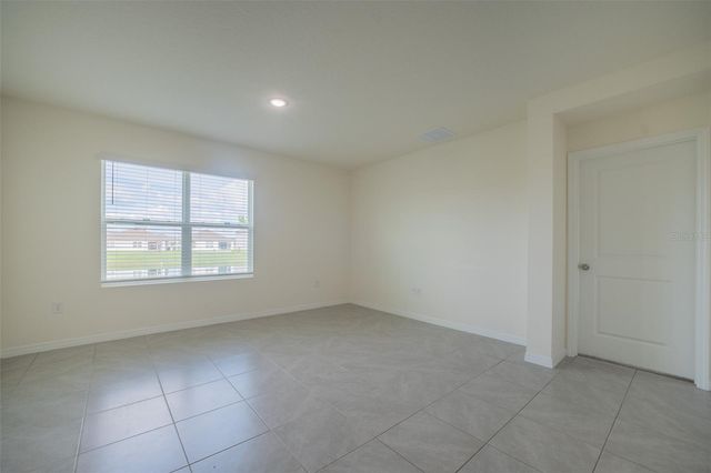 8318 CLAW GLADES LOOP, Wesley Chapel, FL 33545