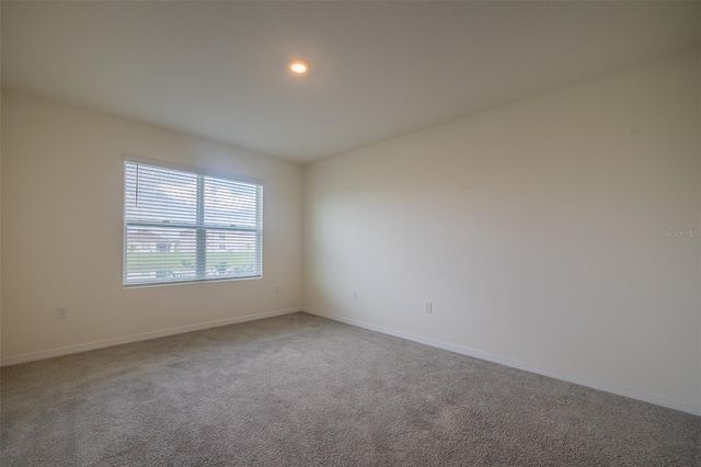 8318 CLAW GLADES LOOP, Wesley Chapel, FL 33545