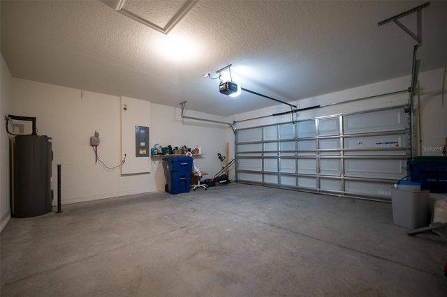 8318 CLAW GLADES LOOP, Wesley Chapel, FL 33545