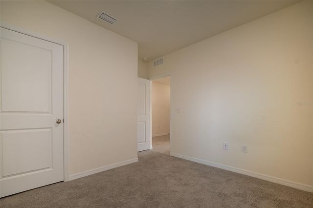 8318 CLAW GLADES LOOP, Wesley Chapel, FL 33545