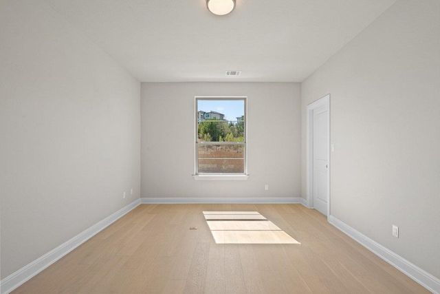 959 Flagtop CT, Lakeway, TX 78738