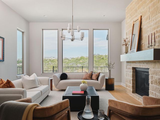 959 Flagtop CT, Lakeway, TX 78738