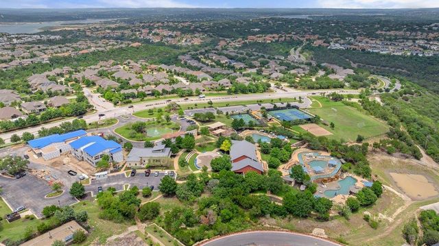 959 Flagtop CT, Lakeway, TX 78738