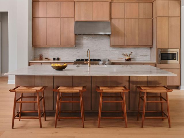 959 Flagtop CT, Lakeway, TX 78738