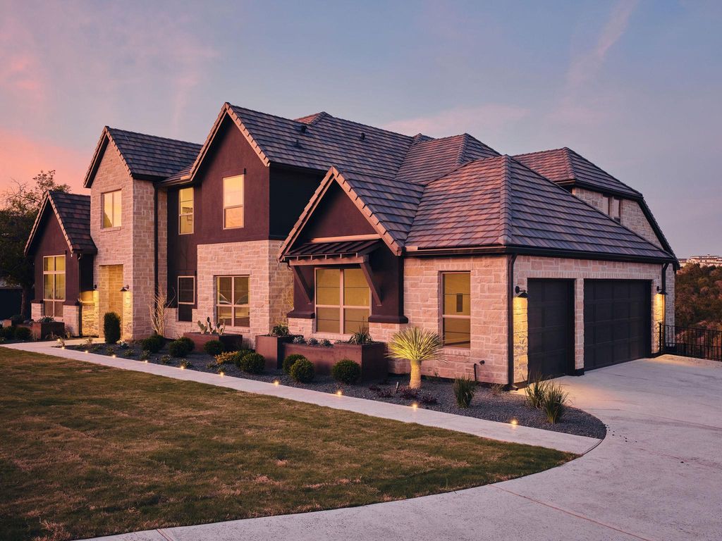 959 Flagtop CT, Lakeway, TX 78738