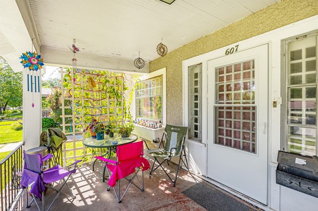 605 8th Street 607, Ames, IA 50010
