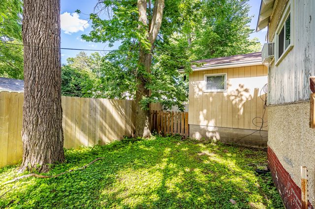 605 8th Street 607, Ames, IA 50010