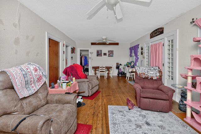 605 8th Street 607, Ames, IA 50010