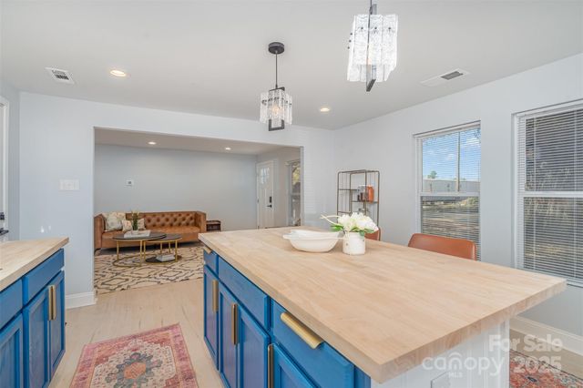 925 Dunlap Roddey Road, Rock Hill, SC 29730