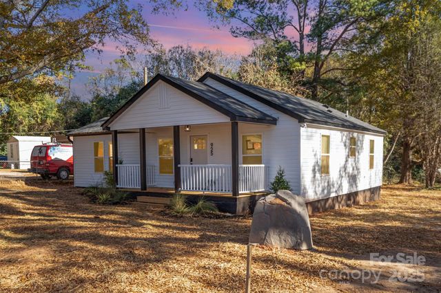 925 Dunlap Roddey Road, Rock Hill, SC 29730