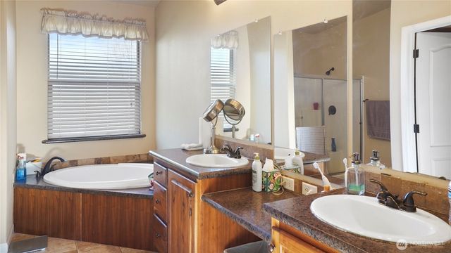 1773 W Bench Road, Othello, WA 99344