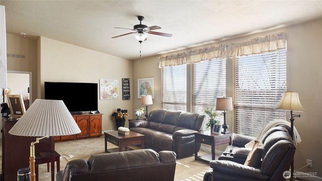 1773 W Bench Road, Othello, WA 99344