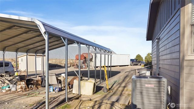 1773 W Bench Road, Othello, WA 99344