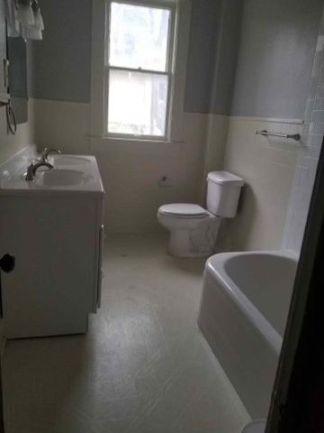 205 Rosemont Avenue, Dallas, TX 75208