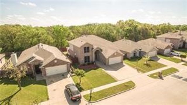 3348 Autumn View Drive, Grand Prairie, TX 75050
