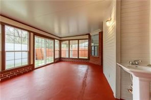 3348 Autumn View Drive, Grand Prairie, TX 75050
