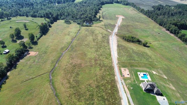 15414 Quinn Road, Athens, AL 35611