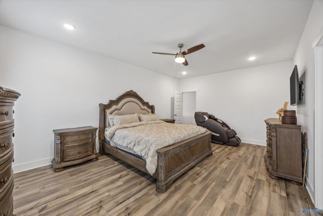 7716 Emma Ann Way NW, Huntsville, AL 35806