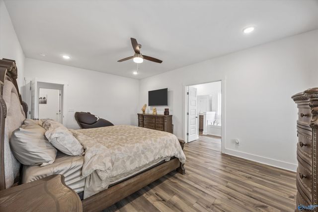 7716 Emma Ann Way NW, Huntsville, AL 35806