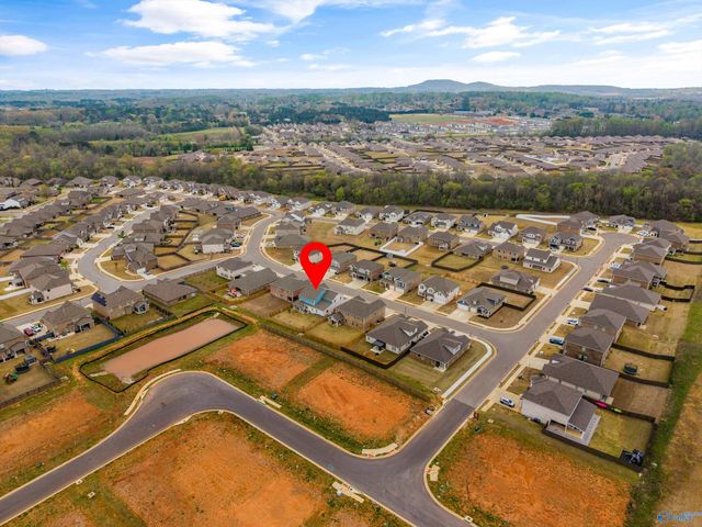 7716 Emma Ann Way NW, Huntsville, AL 35806