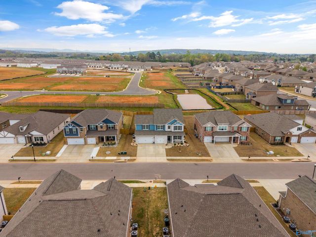 7716 Emma Ann Way NW, Huntsville, AL 35806