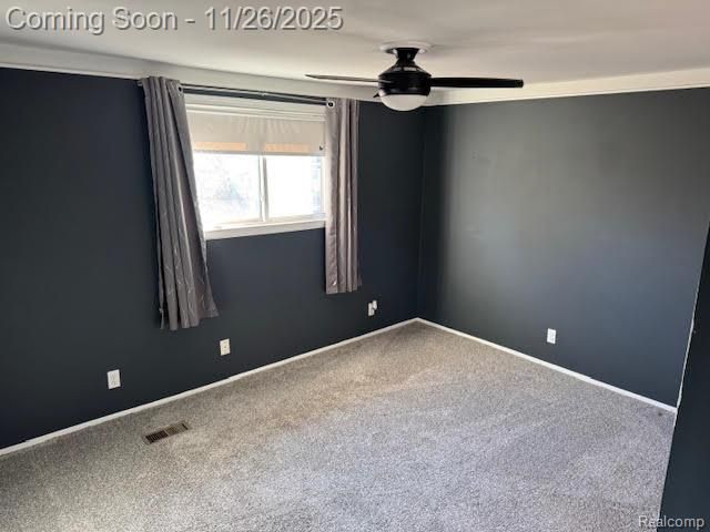 23704 Couzens Avenue, Hazel Park, MI 48030