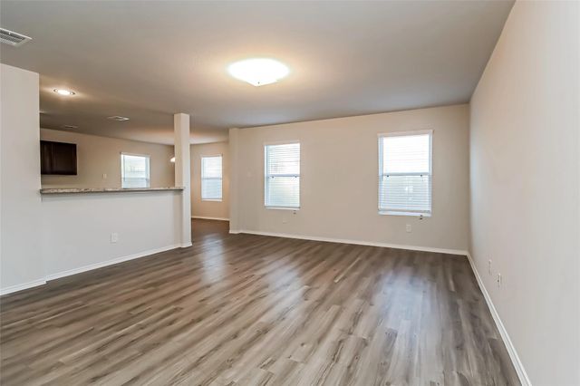 2751 Madison Court, Conroe, TX 77304